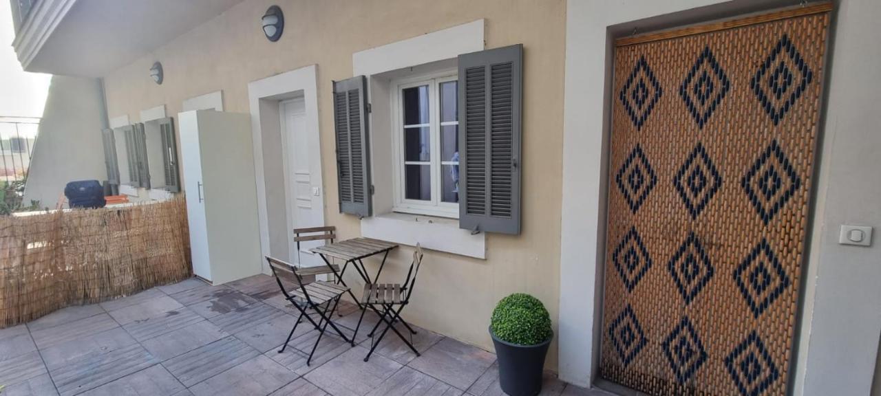 Studio Vieux Port Chez Fanette Apartment Marseille Exterior photo